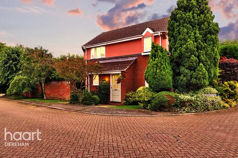 3 bedroom detached house for sale, Bulrush Close, Dereham