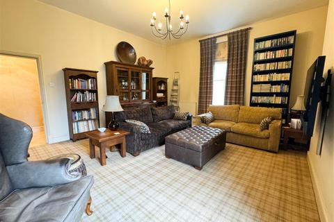 2 bedroom apartment for sale, Park Road, Buxton