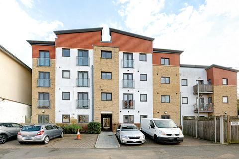 2 bedroom flat for sale, Knightrider Street, Maidstone, ME15