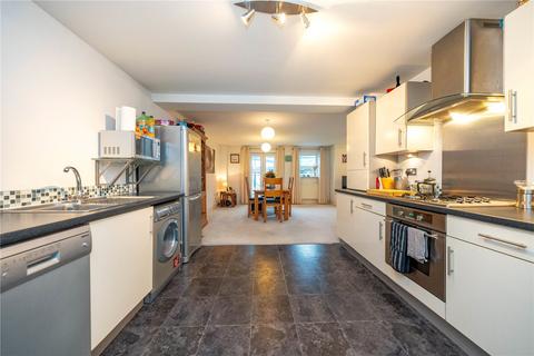 2 bedroom flat for sale, Knightrider Street, Maidstone, ME15