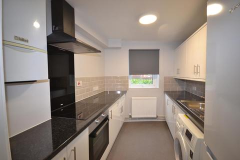 2 bedroom apartment to rent, Rochdale Way, CO4