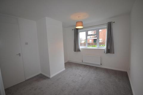 2 bedroom apartment to rent, Rochdale Way, CO4