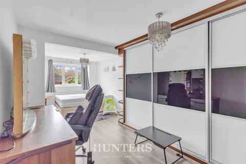 36 Armitage Close, Middleton, Manchester, M24 4PA