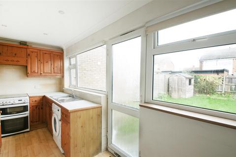 15 Ash Close, Slough, SL3 8EG