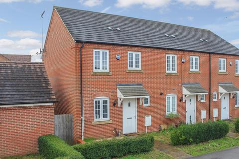 3 bedroom end of terrace house for sale, Johnson Drive, Leighton Buzzard, Bedfordshire, LU7