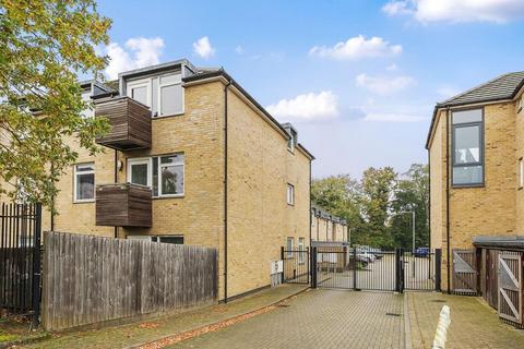 2 bedroom flat for sale, Barnet,  London,  EN5