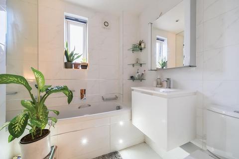 2 bedroom flat for sale, Barnet,  London,  EN5