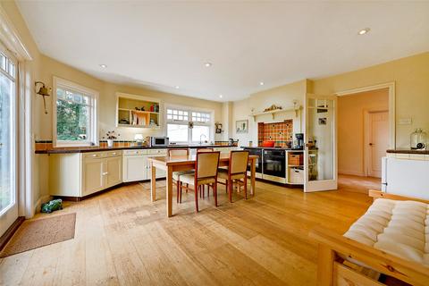 4 bedroom detached house to rent, Shillingford Hill, Wallingford, Oxfordshire, OX10