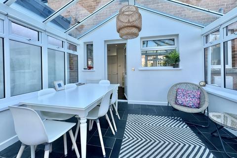 20 Alan Road, Padstow, PL28 8DS