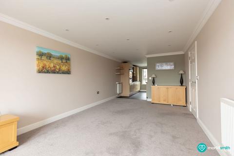 2 bedroom apartment to rent, Northfield Court, Crookes, Sheffield, S10 1QR