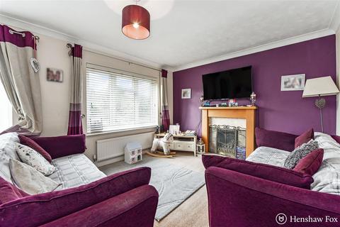 3 bedroom semi-detached house for sale, Ringwood Drive, North Baddesley, Hampshire