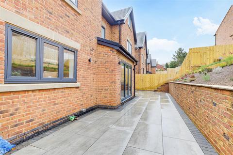 45 Bailey Drive, Nottingham, NG3 5US
