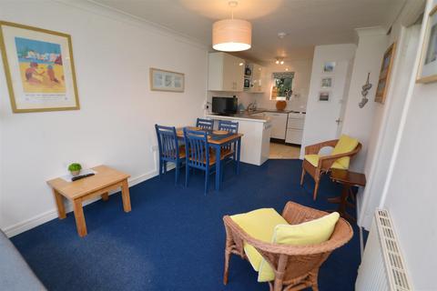 2 bedroom property for sale, Coastland Holiday Park, Manorbier, Tenby