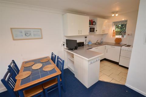 2 bedroom cottage for sale, Coastland Holiday Park, Manorbier, Tenby