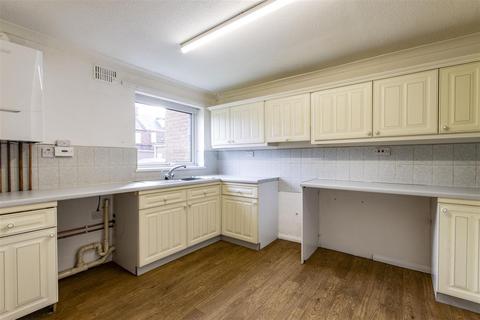 2 bedroom apartment for sale, Newbold Back Lane, Chesterfield