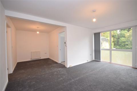 2 bedroom apartment to rent, Gledhow Wood Road, Leeds, West Yorkshire