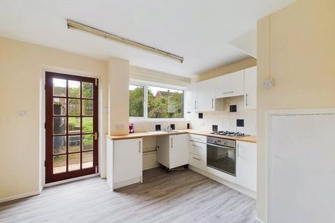 28 Cleeve Drive, Worcester, WR4 9JU