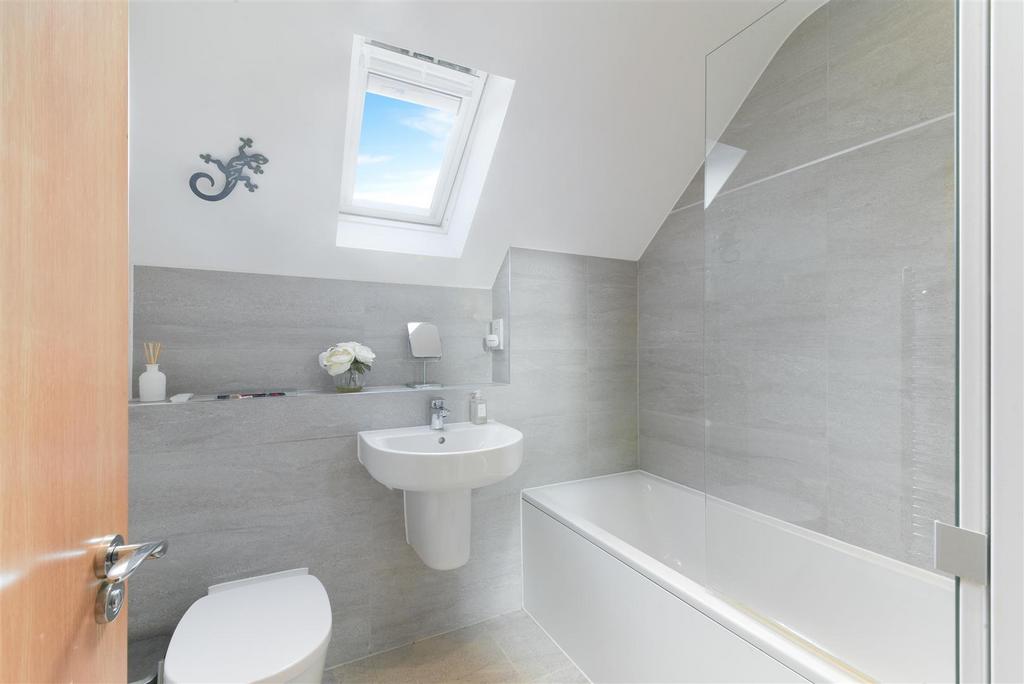 OSBORNE CLOSE, (4).jpg