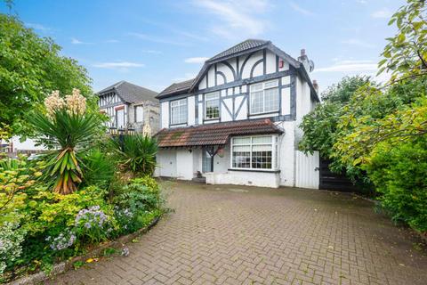 168 Marvels Lane, London, SE12 9PJ
