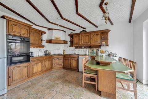 168 Marvels Lane, London, SE12 9PJ