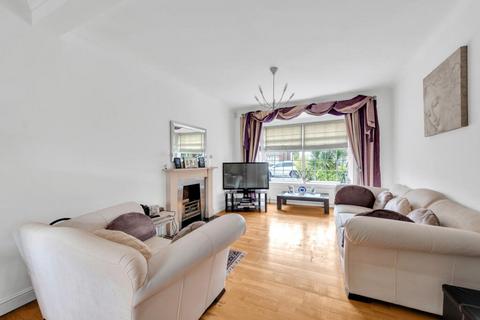 168 Marvels Lane, London, SE12 9PJ