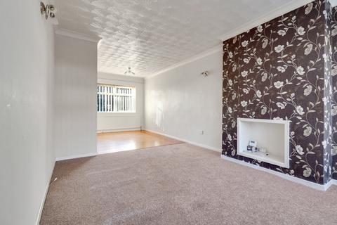 3 bedroom semi-detached house for sale, Wrenthorpe Road, Wrenthorpe, Wakefield, West Yorkshire, WF2