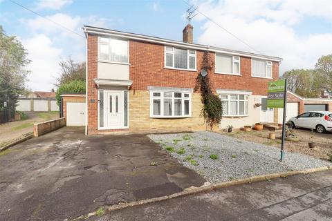 4 bedroom semi-detached house for sale, Greenway, Hessle