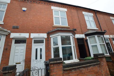 2 bedroom terraced house to rent, Paddock Street, Wigston