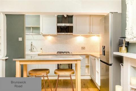 2 bedroom flat for sale, Brunswick Road, Hove, BN3 1DG