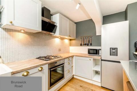 2 bedroom flat for sale, Brunswick Road, Hove, BN3 1DG