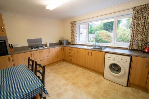 1a Cropthorne Road, Shirley, Solihull, B90 3JW