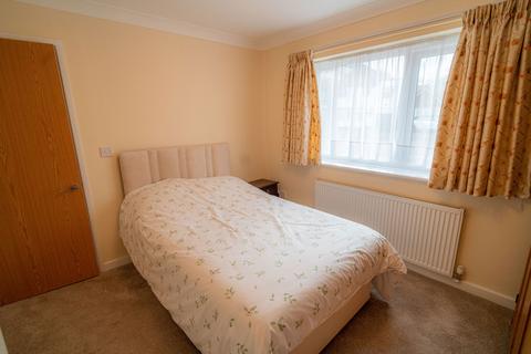 1a Cropthorne Road, Shirley, Solihull, B90 3JW