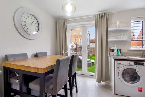 42 Christopher Garnett Chase, Stanway, Colchester, CO3 8BP