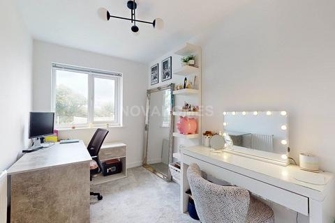 6 Halter Close, Tamerton Foliot, Plymouth, PL5 4BZ