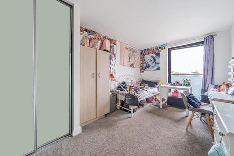 2 bedroom flat for sale, Slough,  Berkshire,  SL1