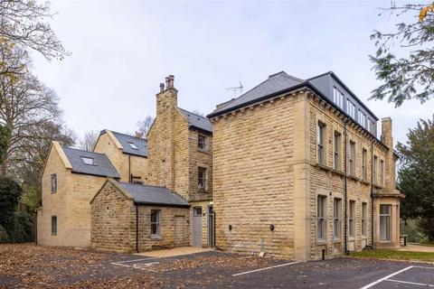 3 bedroom townhouse for sale, Wood Lane, Leeds LS6