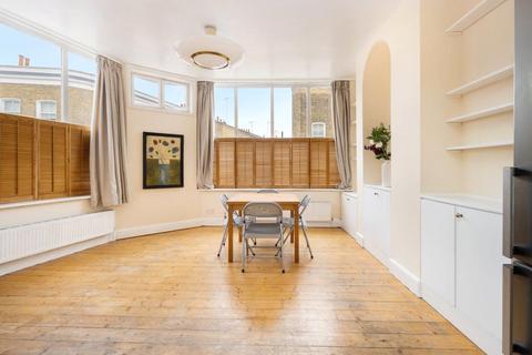 65 Barnet Grove, London, E2 7BH