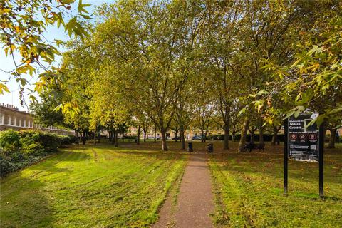 65 Barnet Grove, London, E2 7BH