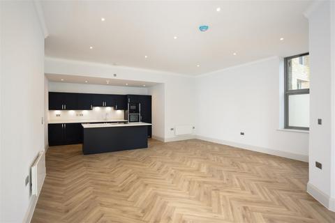 2 bedroom apartment for sale, Wood Lane, Leeds LS6