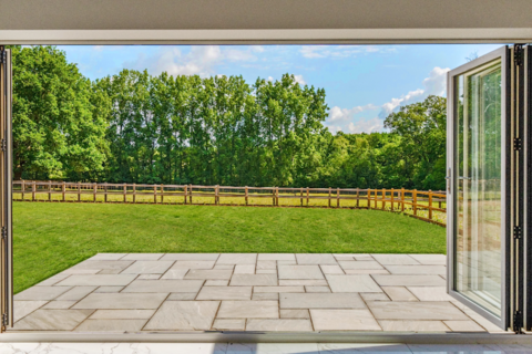 4 bedroom detached house for sale, Southwick Road, North Boarhunt, Fareham, PO17