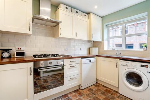 2 bedroom semi-detached house for sale, Walnut Tree Close, Winslow, Buckinghamshire, MK18