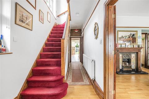 5 bedroom semi-detached house for sale, De Bohun Avenue, London, N14