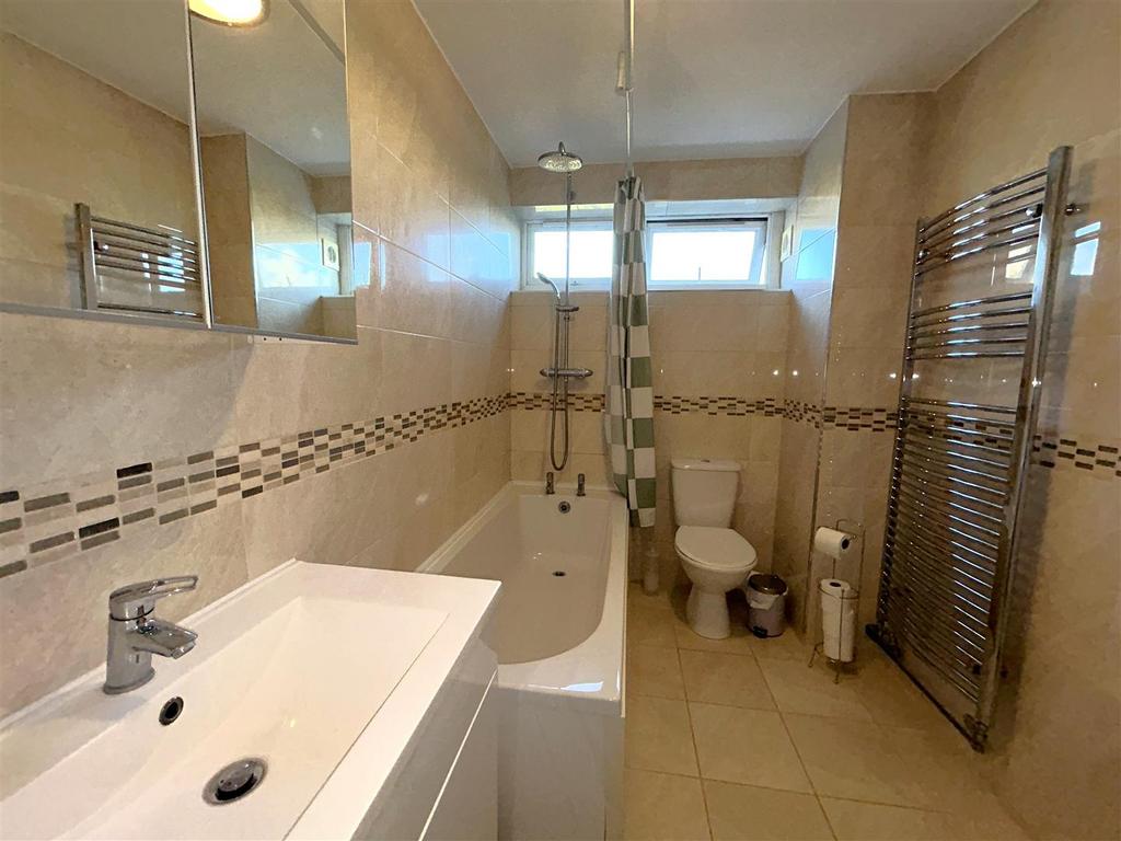 Family bathroom