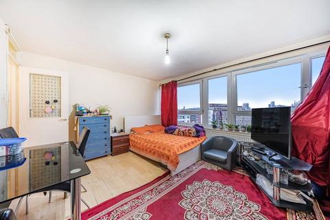 1 bedroom flat for sale, 2 Weatherley Close, London E3