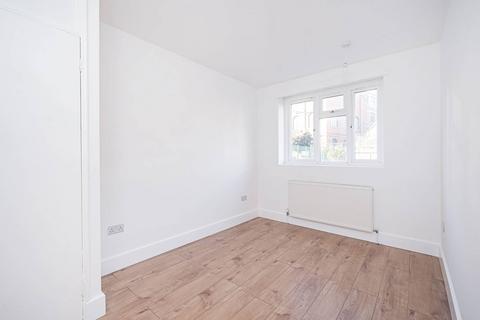 2 bedroom flat to rent, Amhurst Road, Hackney, London, E8