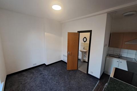 undefined, Studio Apartment to Rent in Anfield, Pendennis Street