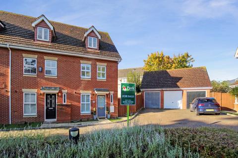 3 bedroom semi-detached house for sale, Pinewood Place, Bexley Park