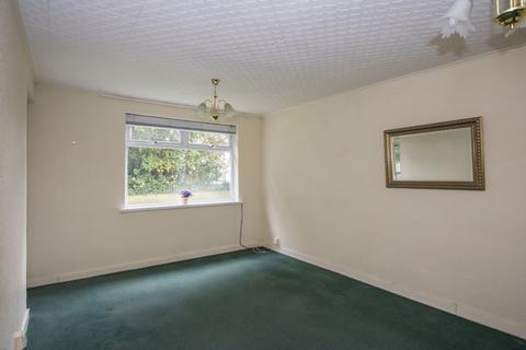 2 bedroom ground floor flat for sale, Park Road, Barry