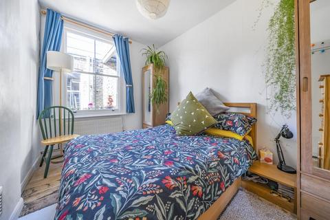 1 bedroom flat for sale, Peckham Road, Camberwell SE5