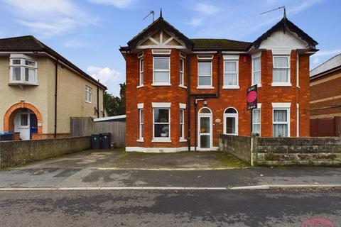 3 bedroom semi-detached house for sale, Jumpers Road, Christchurch